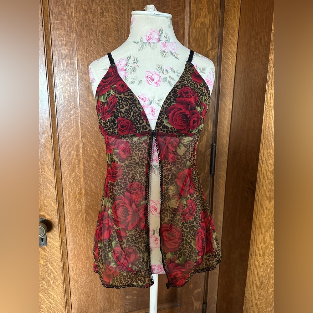 Vintage Y2K 2002 Victoria’s Secret Mesh Rose & Leopard Open Camisole, Size M
